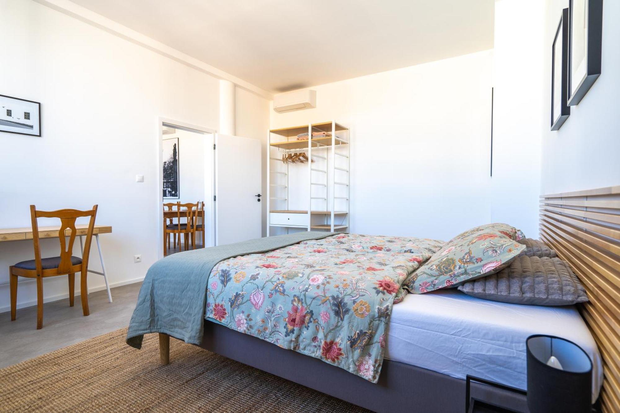 Old Town Apartment Black Μπρατισλάβα Εξωτερικό φωτογραφία